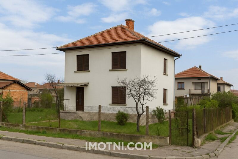 Къща в Орландовци - практичен наръчник, за кого е кварталът, стари къщи, ново строителство, дворове, цени и компромиси